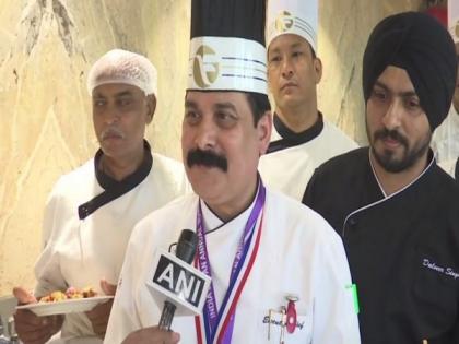 Who is chef Suresh Khanna, in-charge of food preparation for President Trump in Ahmedabad? | Who is chef Suresh Khanna, in-charge of food preparation for President Trump in Ahmedabad?