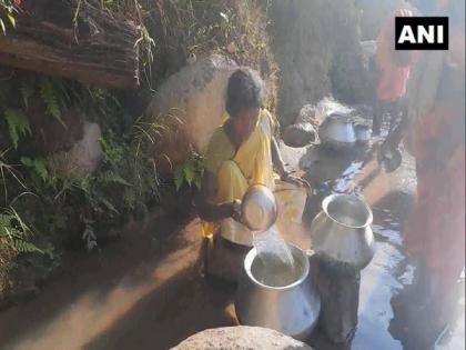 With no wells or handpumps, locals in Chhattisgarh's village say forced to consume drain water | With no wells or handpumps, locals in Chhattisgarh's village say forced to consume drain water