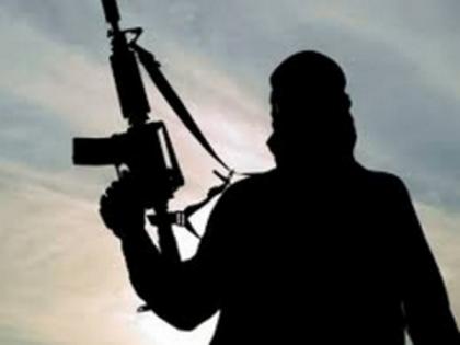 Naxal commander killed in encounter in Chhattisgarh's Sukma | Naxal commander killed in encounter in Chhattisgarh's Sukma Naxal commander killed in encounter in Chhattisgarh's Sukma | Naxal commander killed in encounter in Chhattisgarh's Sukma