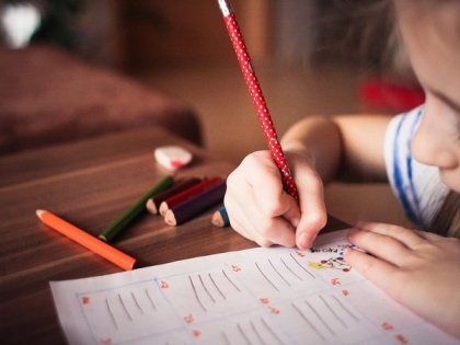 Study reveals writing by hand makes kids smarter | Study reveals writing by hand makes kids smarter