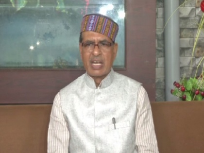 Chouhan reiterates blame on Nehru for Article 370 | Chouhan reiterates blame on Nehru for Article 370