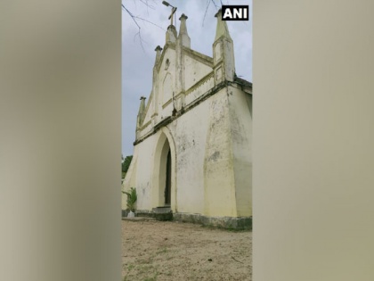 151-yr-old church collapses in Kerala's Alapuzha after bund breach | 151-yr-old church collapses in Kerala's Alapuzha after bund breach