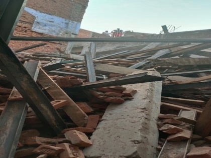 One injured after under-construction building collapses in Delhi | One injured after under-construction building collapses in Delhi