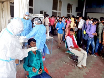 India reports over 53,000 new coronavirus cases, 650 more deaths | India reports over 53,000 new coronavirus cases, 650 more deaths