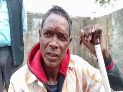 Jharkhand man paralysed for four years says he is able to move and speak after taking Covishield vaccine | Jharkhand man paralysed for four years says he is able to move and speak after taking Covishield vaccine