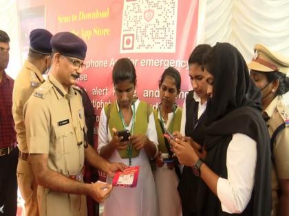Kochi police set up 'Nirbhayam' app download challenge | Kochi police set up 'Nirbhayam' app download challenge Kochi police set up 'Nirbhayam' app download challenge | Kochi police set up 'Nirbhayam' app download challenge