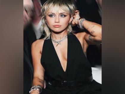 Miley Cyrus withdraws from Australian bushfire concert amid coronavirus outbreak | Miley Cyrus withdraws from Australian bushfire concert amid coronavirus outbreak Miley Cyrus withdraws from Australian bushfire concert amid coronavirus outbreak | Miley Cyrus withdraws from Australian bushfire concert amid coronavirus outbreak