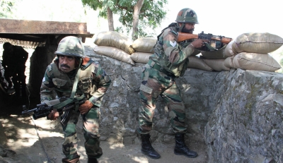 Army foils infiltration bid in J&K's Nowshera, kills one | Army foils infiltration bid in J&K's Nowshera, kills one