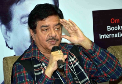 Shatrughan Sinha says his niece has been 'closely associated with' Kamala Harris | Shatrughan Sinha says his niece has been 'closely associated with' Kamala Harris
