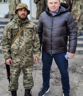 Olympic gold medallist boxer Vasiliy Lomachenko joins Ukraine Army | Olympic gold medallist boxer Vasiliy Lomachenko joins Ukraine Army Olympic gold medallist boxer Vasiliy Lomachenko joins Ukraine Army | Olympic gold medallist boxer Vasiliy Lomachenko joins Ukraine Army
