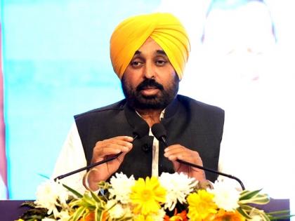 Punjab CM dedicates 76 new Aam Aadmi Clinics commemorating Independence | Punjab CM dedicates 76 new Aam Aadmi Clinics commemorating Independence Punjab CM dedicates 76 new Aam Aadmi Clinics commemorating Independence | Punjab CM dedicates 76 new Aam Aadmi Clinics commemorating Independence