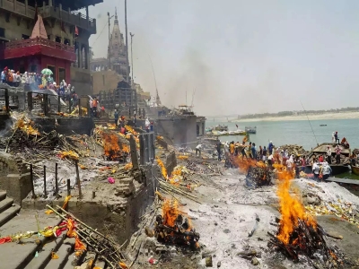 Amid mounting Covid deaths Manikarnika in Varanasi set to expand | Amid mounting Covid deaths Manikarnika in Varanasi set to expand