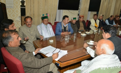 Himachal CM for redressal of grievances on priority | Himachal CM for redressal of grievances on priority