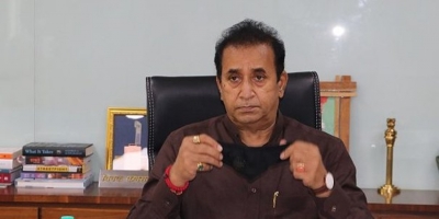Deshmukh exercised undue influence in transfer posting: CBI | Deshmukh exercised undue influence in transfer posting: CBI Deshmukh exercised undue influence in transfer posting: CBI | Deshmukh exercised undue influence in transfer posting: CBI