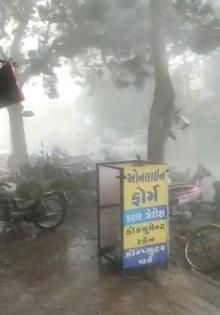 Gujarat continues to witness heavy rains, Anjar worst hit | Gujarat continues to witness heavy rains, Anjar worst hit