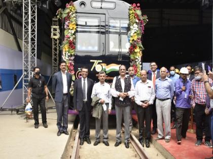 India's maiden aluminium-body metro train for Pune metro project flagged off | India's maiden aluminium-body metro train for Pune metro project flagged off