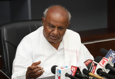 K'taka court directs ex-PM Deve Gowda to pay Rs 2 cr damages to NICE | K'taka court directs ex-PM Deve Gowda to pay Rs 2 cr damages to NICE