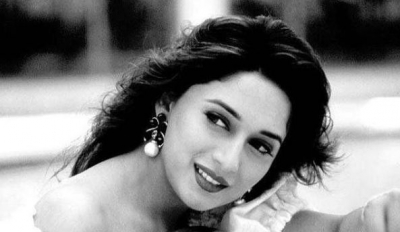 Madhuri shares throwback image with lockdown message | Madhuri shares throwback image with lockdown message