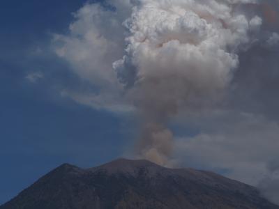 One dead in Russian volcano accident | One dead in Russian volcano accident