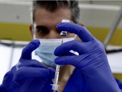 Moderna’s combo vax against flu, Covid shows promise | Moderna’s combo vax against flu, Covid shows promise Moderna’s combo vax against flu, Covid shows promise | Moderna’s combo vax against flu, Covid shows promise