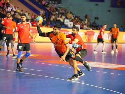 Premier Handball League: Sumit Kumar stars as Maharashtra Ironmen outplay Delhi Panzers 41-31 | Premier Handball League: Sumit Kumar stars as Maharashtra Ironmen outplay Delhi Panzers 41-31