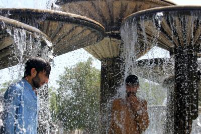 Major health crisis brewing in Pakistan as heat wave scorches | Major health crisis brewing in Pakistan as heat wave scorches Major health crisis brewing in Pakistan as heat wave scorches | Major health crisis brewing in Pakistan as heat wave scorches