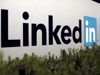 LinkedIn rolls out new AI-powered experience to Premium users | LinkedIn rolls out new AI-powered experience to Premium users LinkedIn rolls out new AI-powered experience to Premium users | LinkedIn rolls out new AI-powered experience to Premium users