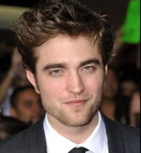 When Robert Pattinson pretended to be a drug dealer | When Robert Pattinson pretended to be a drug dealer