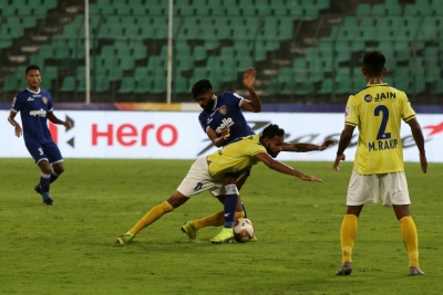 Gomes penalty save helps Kerala Blasters secure point vs Chennaiyin | Gomes penalty save helps Kerala Blasters secure point vs Chennaiyin