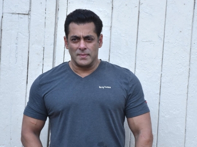 Realme ropes in Salman Khan as new brand ambassador | Realme ropes in Salman Khan as new brand ambassador Realme ropes in Salman Khan as new brand ambassador | Realme ropes in Salman Khan as new brand ambassador