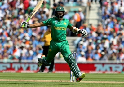 Woakes-Buttler stand comparable to Stokes' Headingley heroics, says Azhar | Woakes-Buttler stand comparable to Stokes' Headingley heroics, says Azhar