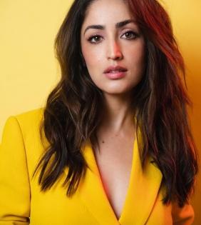 Yami met real life crime journos during 'Lost' shoot | Yami met real life crime journos during 'Lost' shoot Yami met real life crime journos during 'Lost' shoot | Yami met real life crime journos during 'Lost' shoot