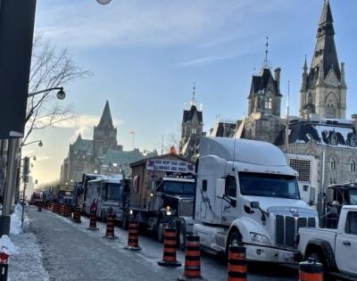 Canada's largest province declares emergency to help end truckers' protest | Canada's largest province declares emergency to help end truckers' protest