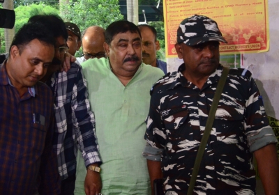 Two months behind bars reduce Trinamool leader Anubrata Mondal's weight by 9 kg | Two months behind bars reduce Trinamool leader Anubrata Mondal's weight by 9 kg