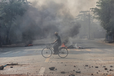 Myanmar village of Kin Ma burns down after clashes | Myanmar village of Kin Ma burns down after clashes
