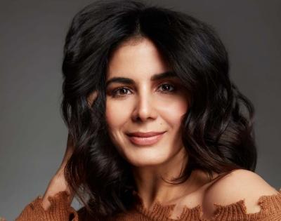 Kirti Kulhari: I've no fear of facing camera without make-up | Kirti Kulhari: I've no fear of facing camera without make-up Kirti Kulhari: I've no fear of facing camera without make-up | Kirti Kulhari: I've no fear of facing camera without make-up