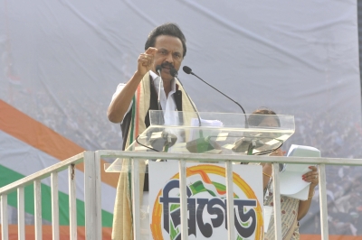Each TN citizen is burdened with Rs 57,000 debt: TN oppn | Each TN citizen is burdened with Rs 57,000 debt: TN oppn