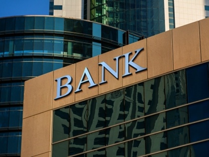 US bank shares nosedive | US bank shares nosedive