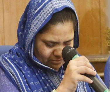 BRS leaders lash out at BJP over Bilkis Bano rapist sharing stage with MP | BRS leaders lash out at BJP over Bilkis Bano rapist sharing stage with MP