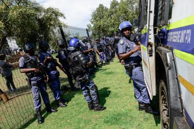 570 South African police officers succumb to Covid-19 | 570 South African police officers succumb to Covid-19