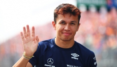 Williams' driver Albon hopes for Singapore return after surgery complications | Williams' driver Albon hopes for Singapore return after surgery complications