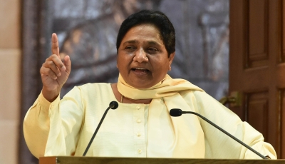 Mayawati demands dropping of 'politically motivated cases' in UP against opposition | Mayawati demands dropping of 'politically motivated cases' in UP against opposition Mayawati demands dropping of 'politically motivated cases' in UP against opposition | Mayawati demands dropping of 'politically motivated cases' in UP against opposition