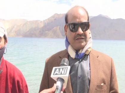 Contribution of Army, local citizens in India's security is commendable: Birla | Contribution of Army, local citizens in India's security is commendable: Birla Contribution of Army, local citizens in India's security is commendable: Birla | Contribution of Army, local citizens in India's security is commendable: Birla
