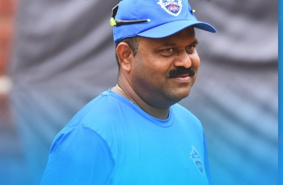 IPL 2022: We always want to go one-up against Chennai Super Kings, says DC assistant coach Pravin Amre | IPL 2022: We always want to go one-up against Chennai Super Kings, says DC assistant coach Pravin Amre