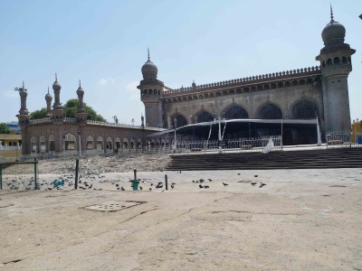 Hyderabad's Mecca Masjid yet to be thrown open for worshippers | Hyderabad's Mecca Masjid yet to be thrown open for worshippers Hyderabad's Mecca Masjid yet to be thrown open for worshippers | Hyderabad's Mecca Masjid yet to be thrown open for worshippers