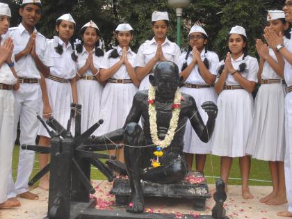 Jail 'pervert' lawyer praising Gandhiji’s assassin Godse, demand Maha Congress, NCP | Jail 'pervert' lawyer praising Gandhiji’s assassin Godse, demand Maha Congress, NCP Jail 'pervert' lawyer praising Gandhiji’s assassin Godse, demand Maha Congress, NCP | Jail 'pervert' lawyer praising Gandhiji’s assassin Godse, demand Maha Congress, NCP