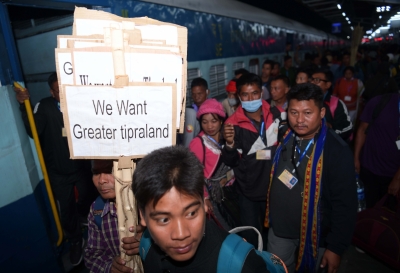 Tripura tribal parties stage demonstration over 'Greater Tipraland' demand | Tripura tribal parties stage demonstration over 'Greater Tipraland' demand