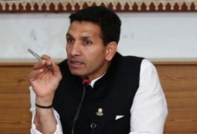 Congress nominee from Indore joining BJP raises questions on Jitu Patwari's leadership | Congress nominee from Indore joining BJP raises questions on Jitu Patwari's leadership Congress nominee from Indore joining BJP raises questions on Jitu Patwari's leadership | Congress nominee from Indore joining BJP raises questions on Jitu Patwari's leadership