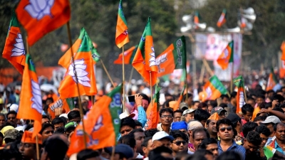 Mumbai: BJP starts 'maafi maango' agitation, targets MVA leaders | Mumbai: BJP starts 'maafi maango' agitation, targets MVA leaders