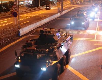 Anti-govt slogan spray-painted outside HK Chinese army base | Anti-govt slogan spray-painted outside HK Chinese army base